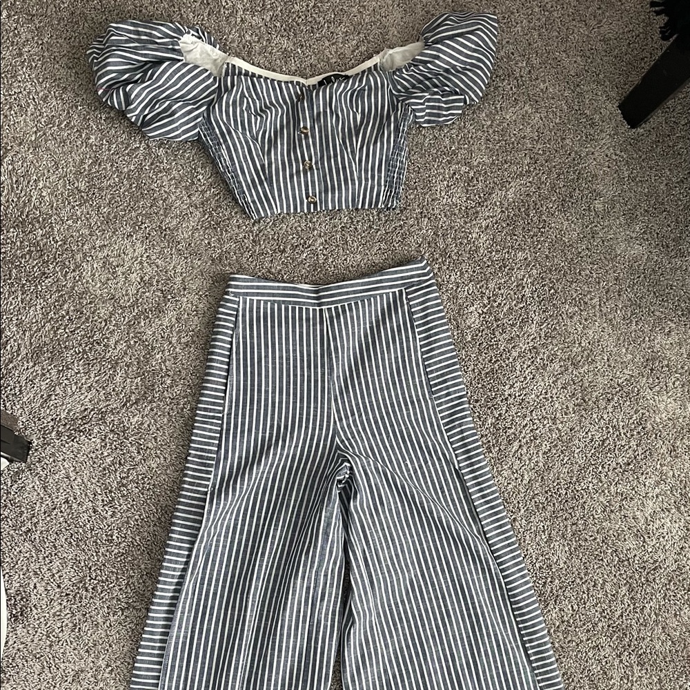 Two piece stripped pant set